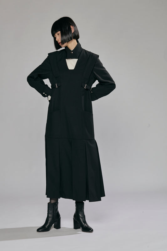 Pleated skirt dress / Black