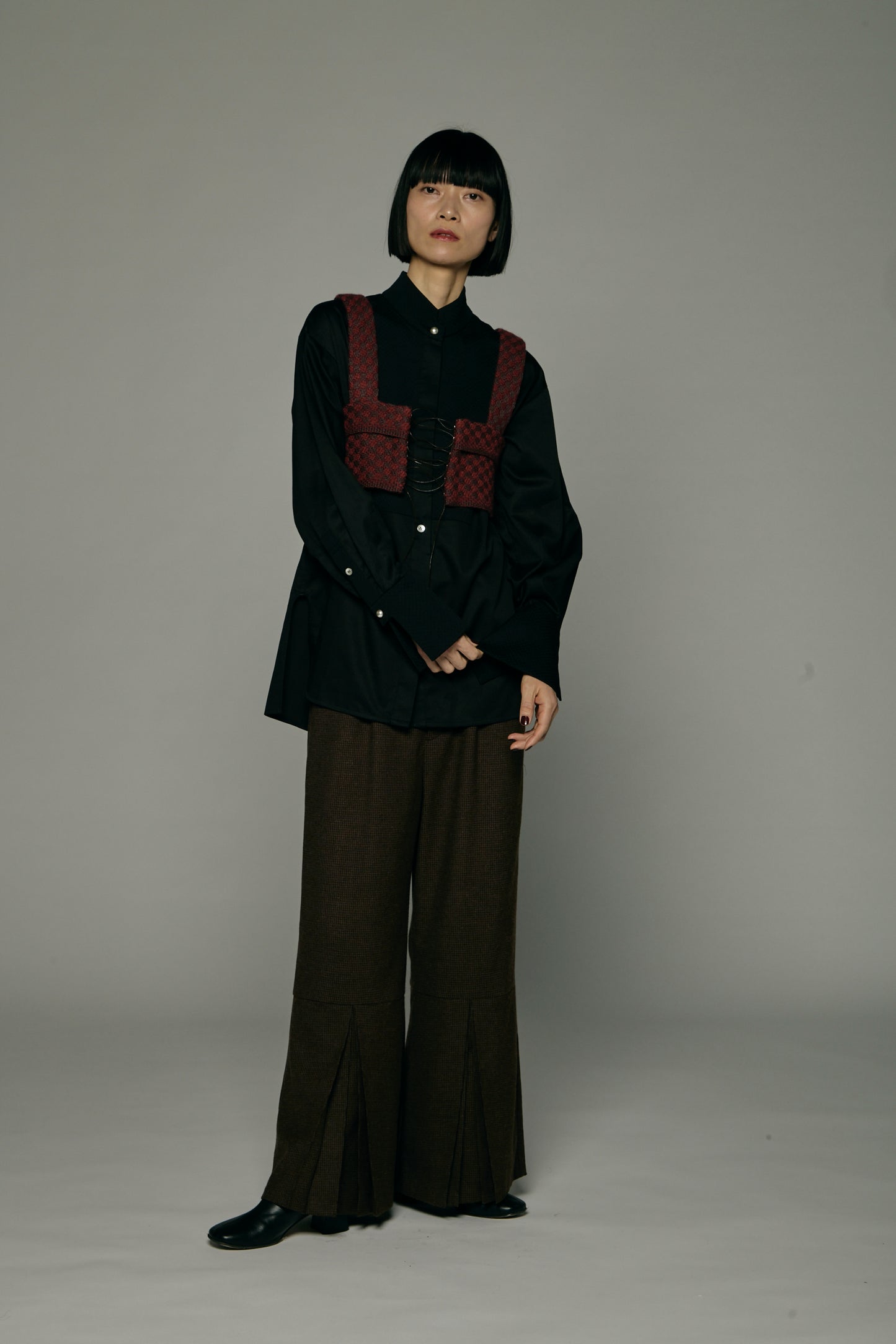 Quilted Jacquard Plastron Shirt / Black