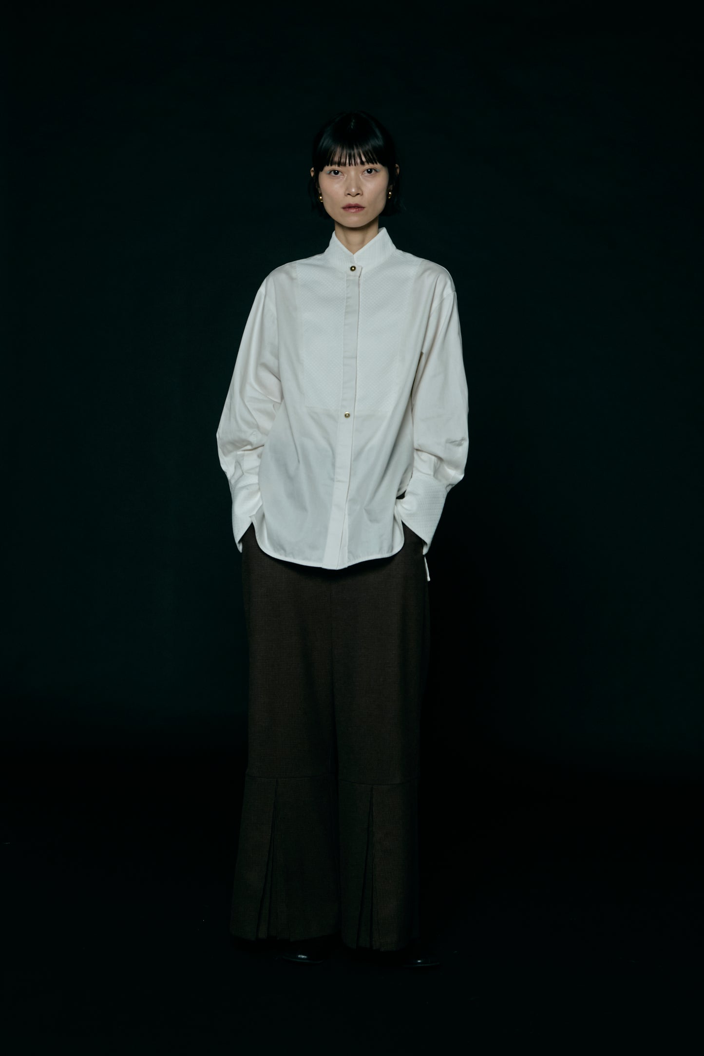 Quilted Jacquard Plastron Shirt / White