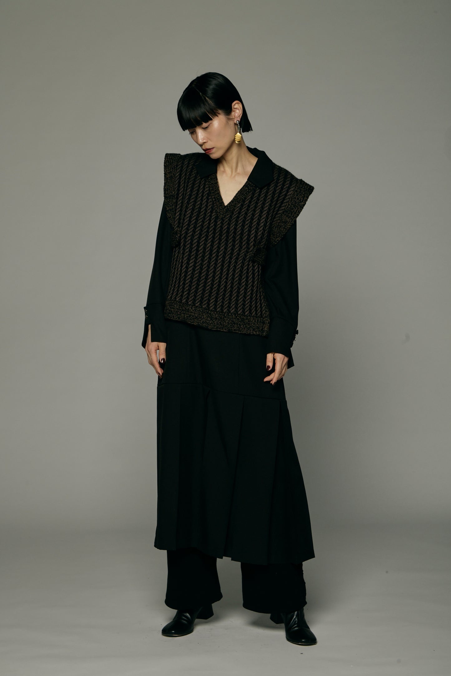 Herringbone knit vest / Black