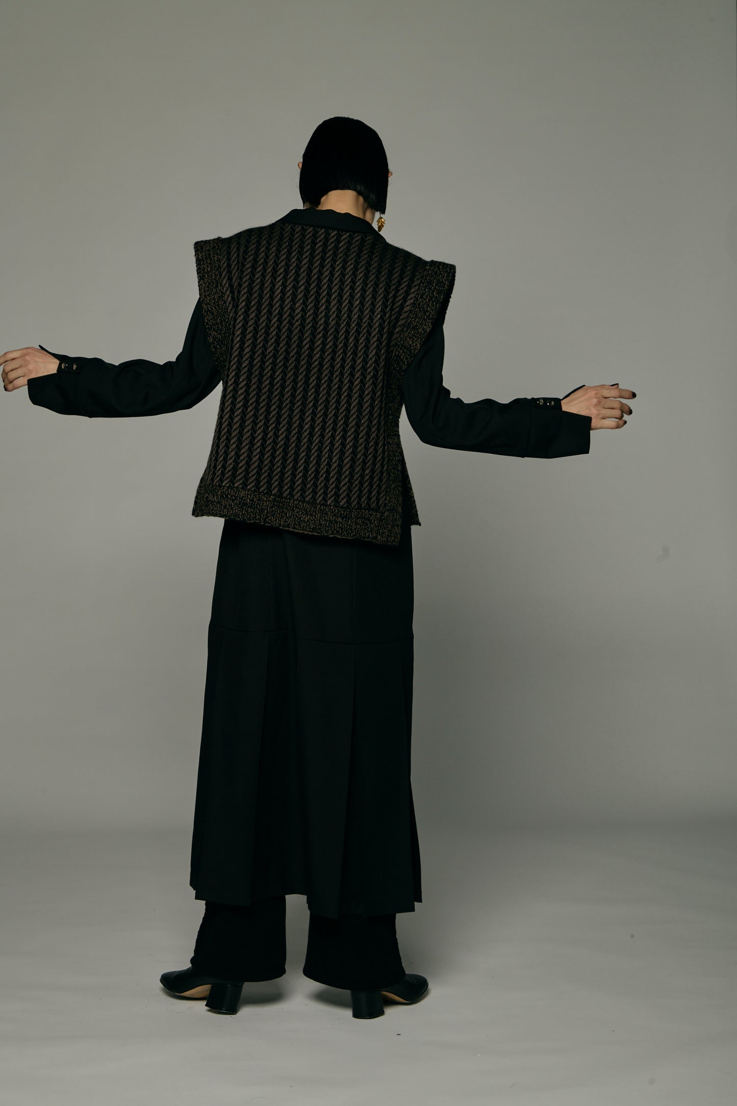 Herringbone knit vest / Black