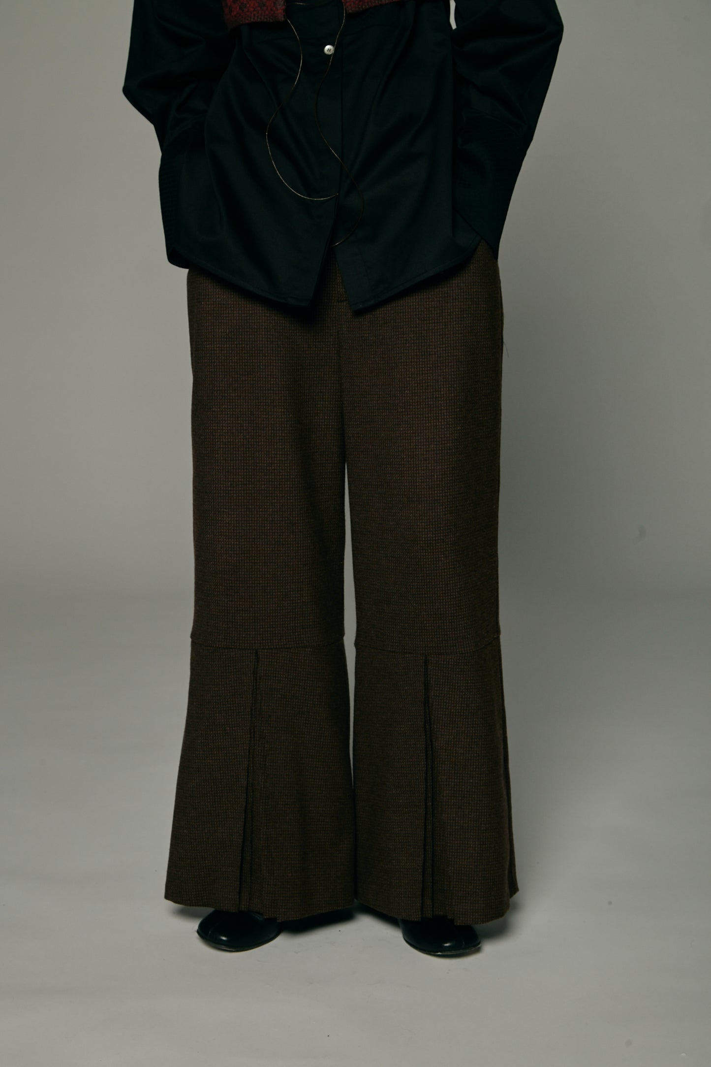 Pleated Wide Trousers / Brown