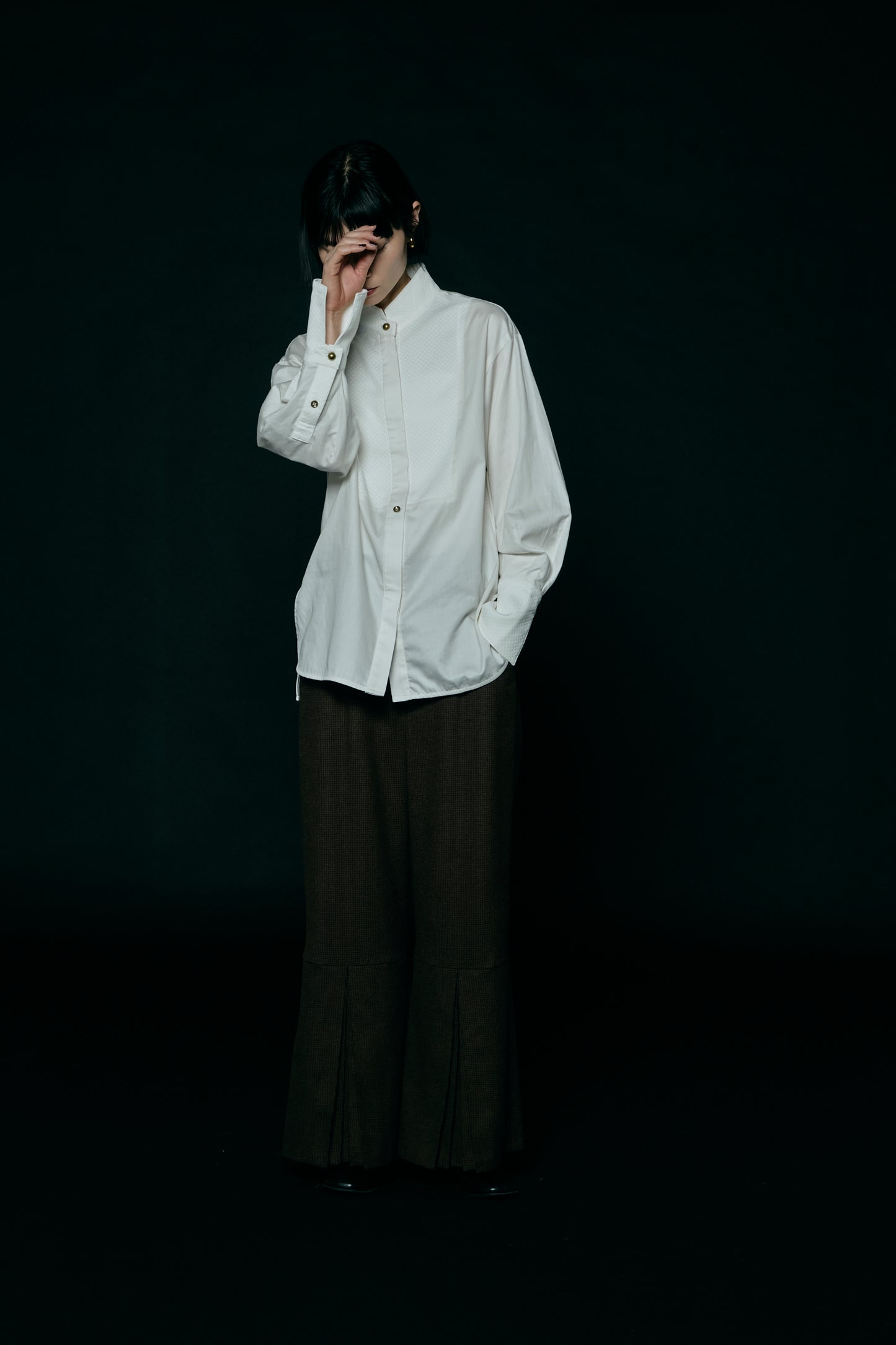 Quilted Jacquard Plastron Shirt / White