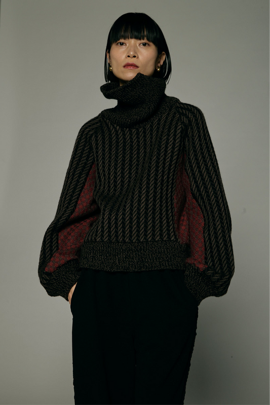 Herringbone × Dobby weave knit pullover / Black