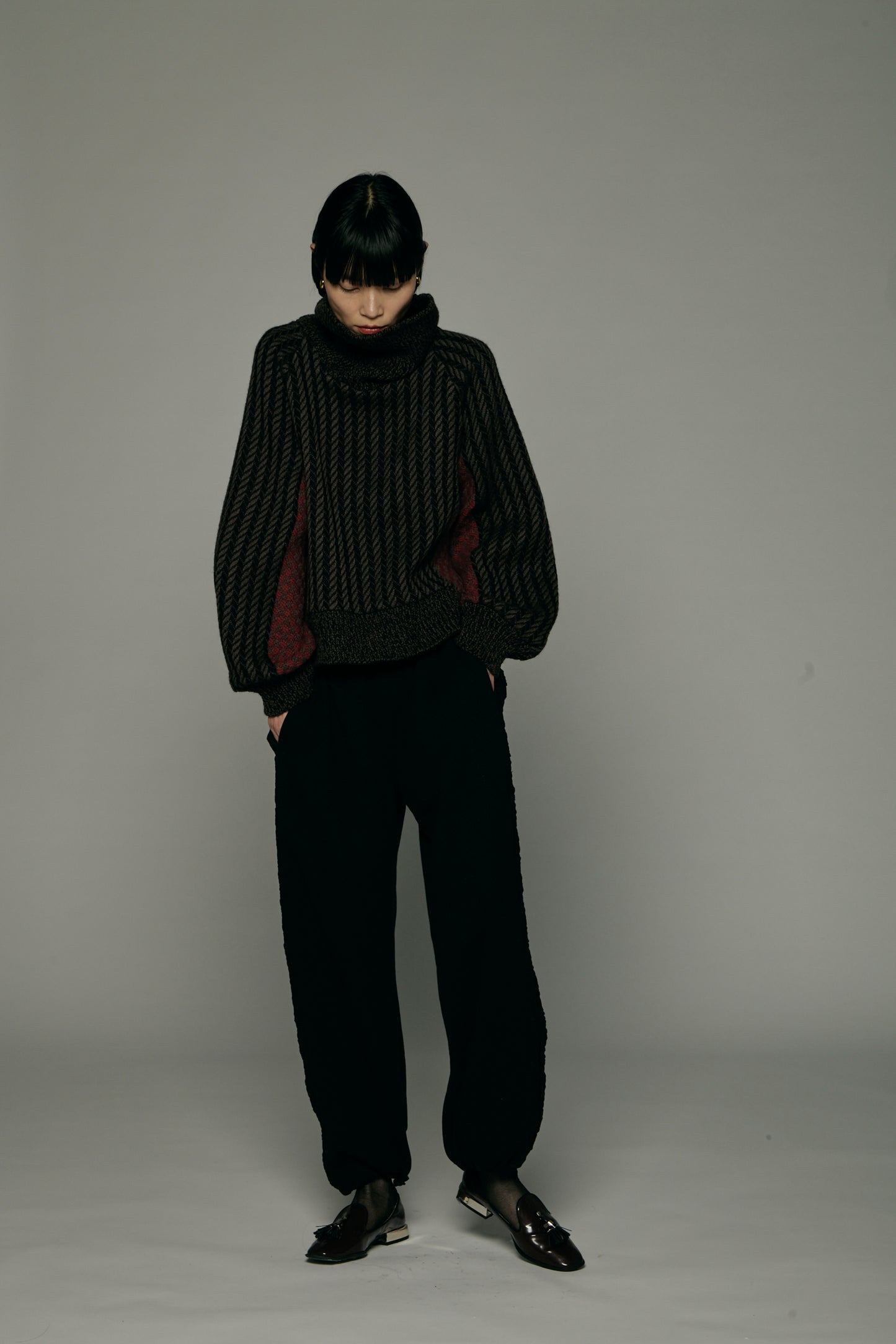 Herringbone × Dobby weave knit pullover / Black