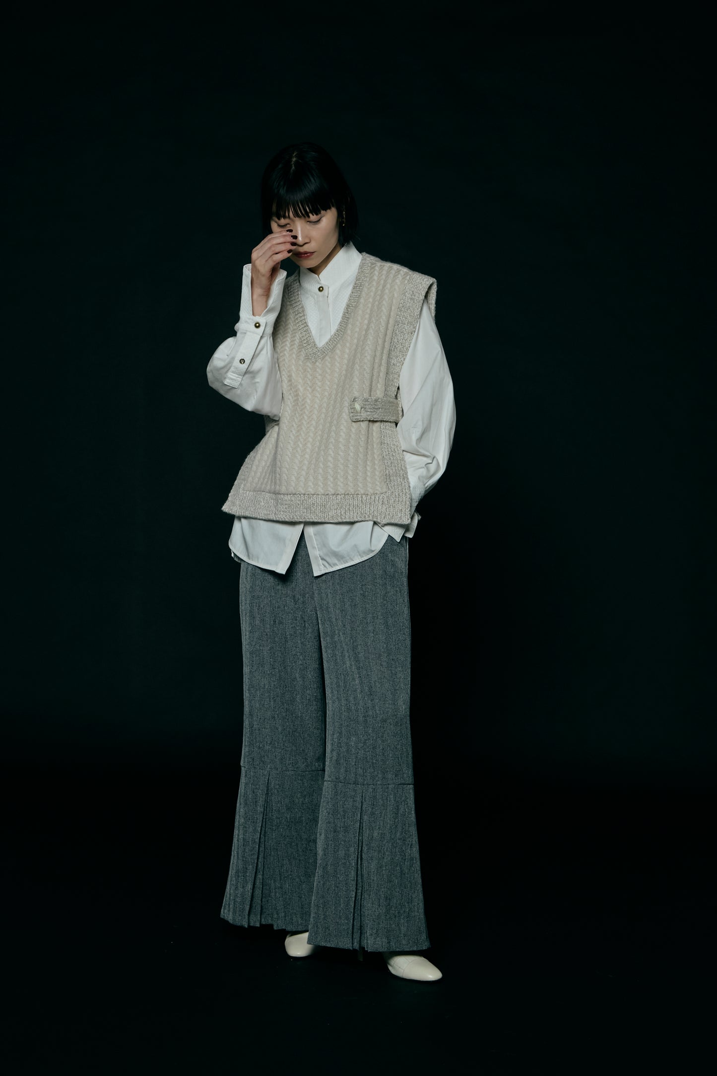 Herringbone knit vest / Ecru