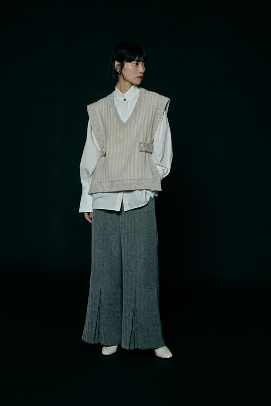 Herringbone knit vest / Ecru