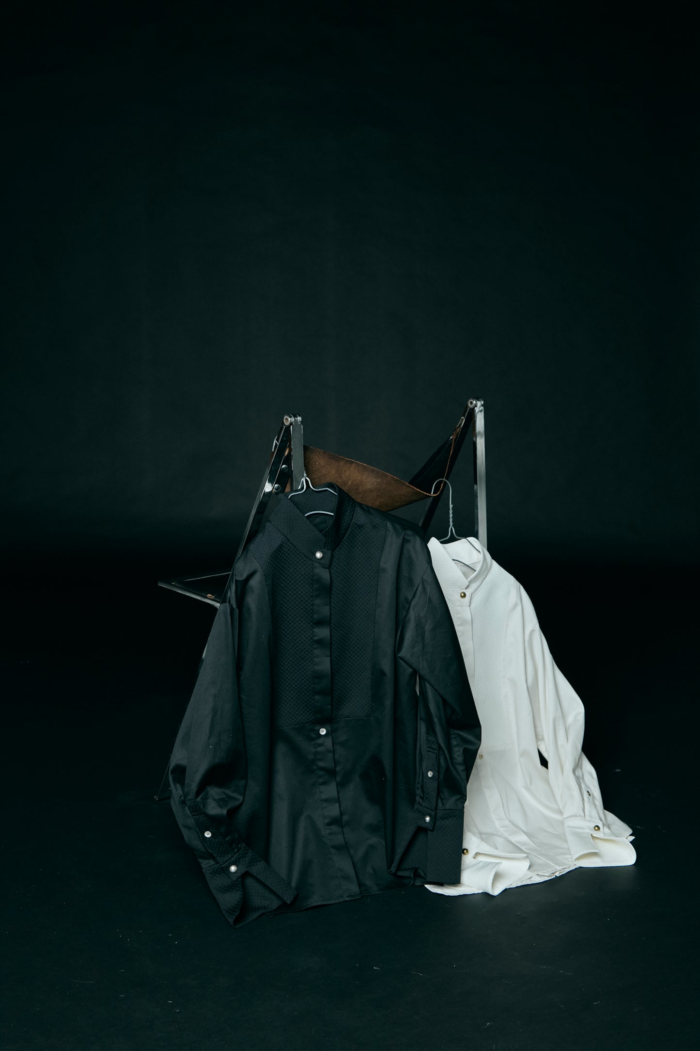 Quilted Jacquard Plastron Shirt / Black