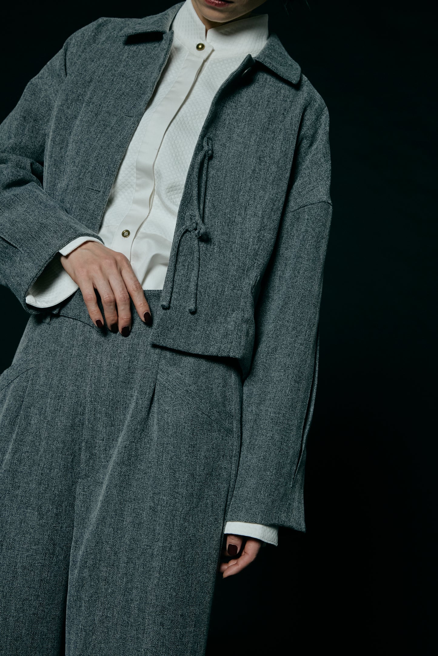 Pleated Sleeve Short Jacket / Gray