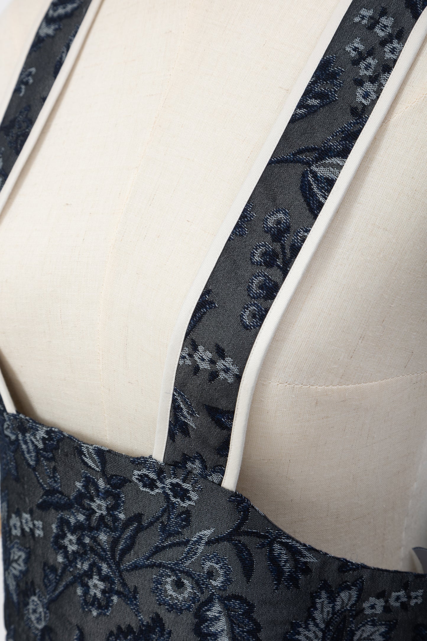 Jaquard Corset Vest / Black