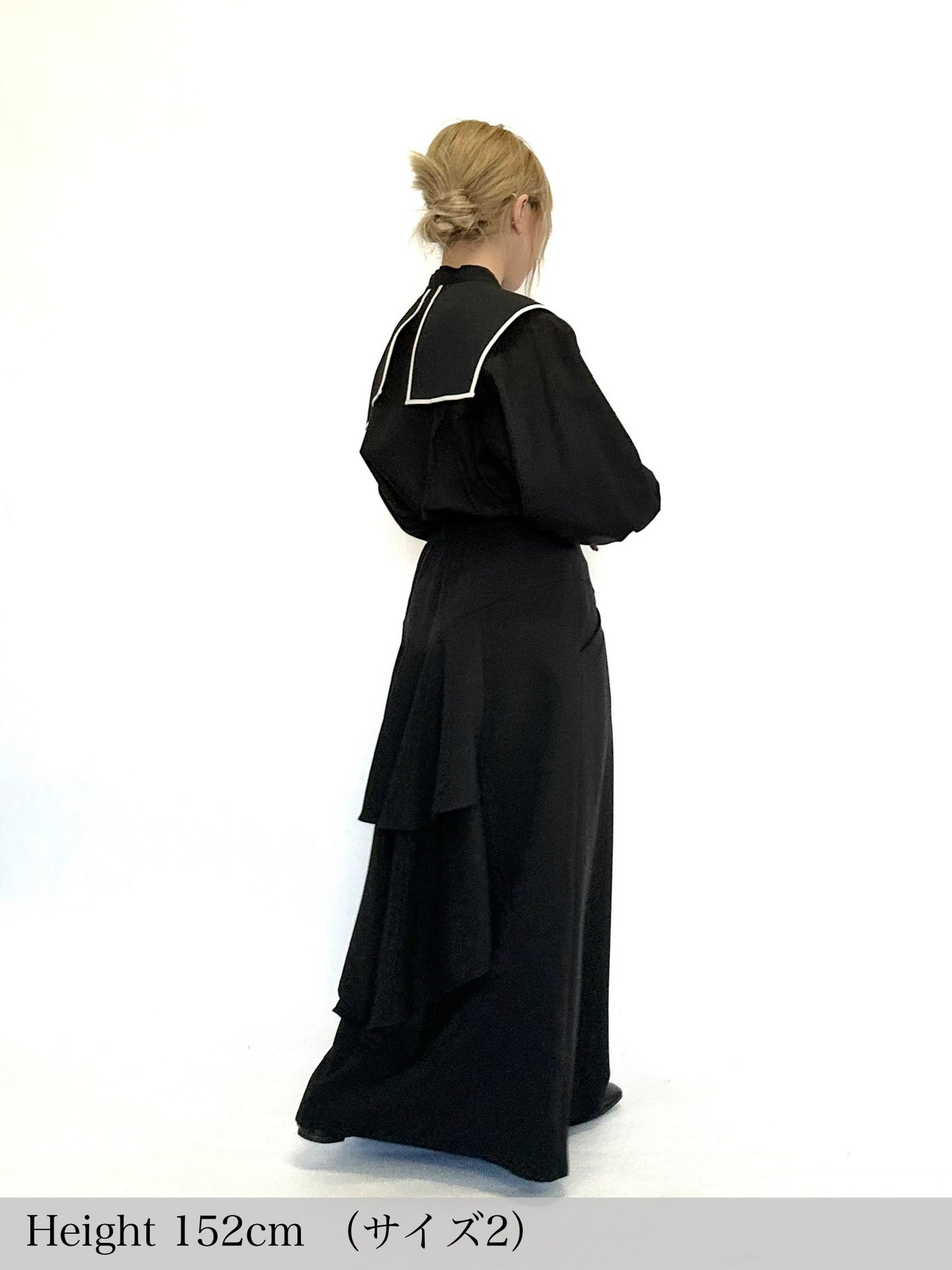 【Re order】Back ruffle skirt / Black