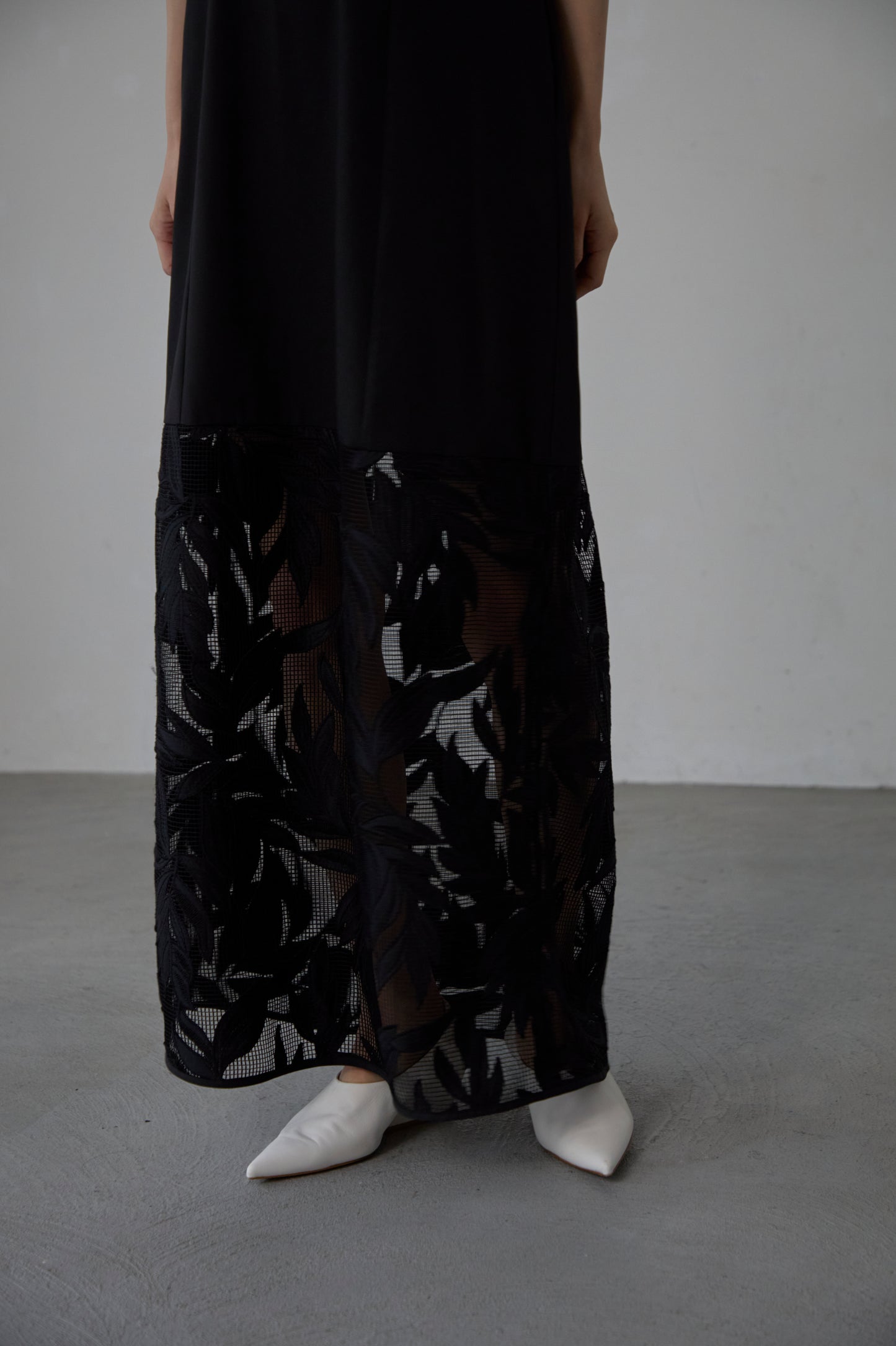 【Pre order】 leaf Camisole Dress