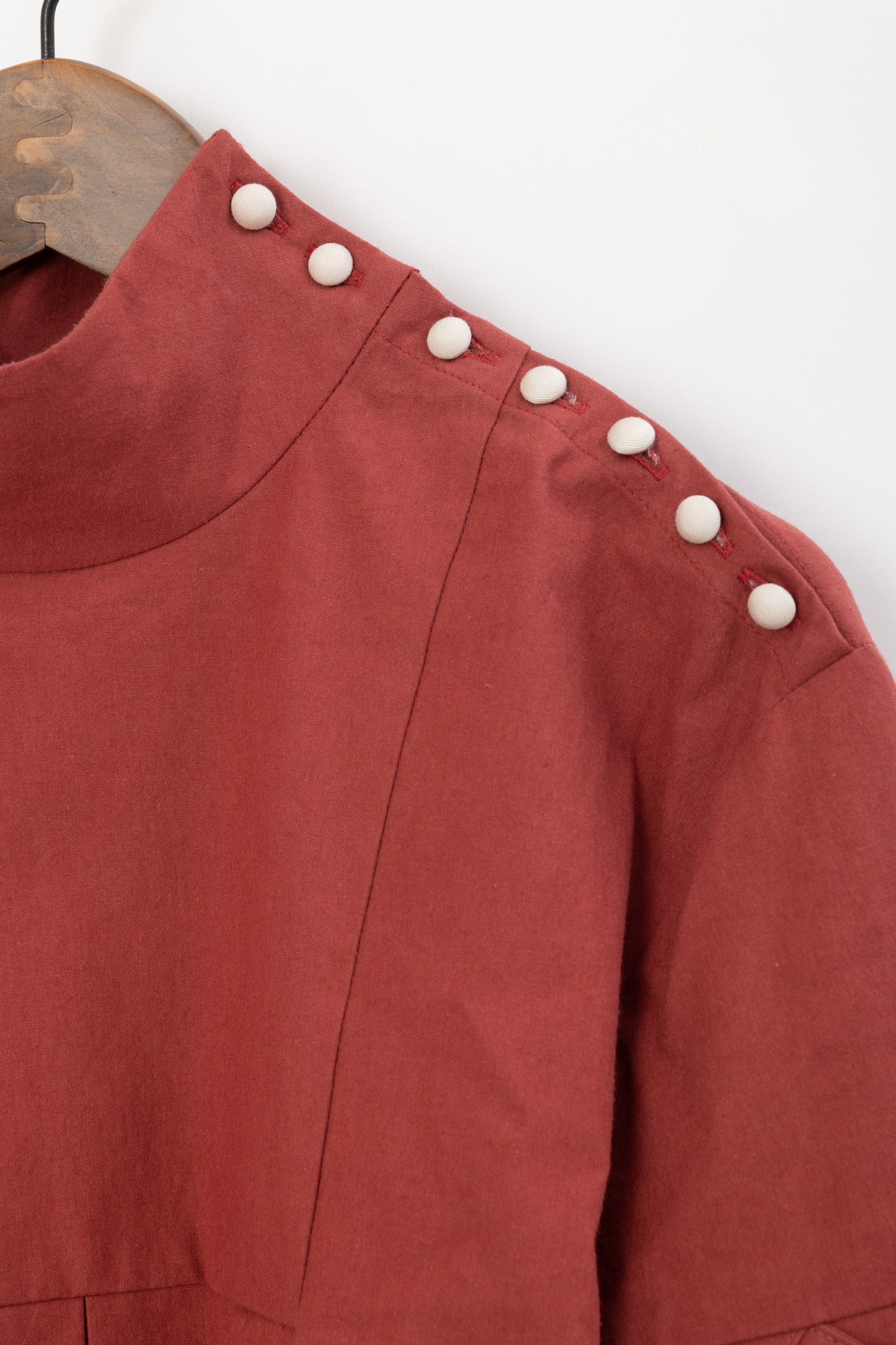 Basket weaving blouse / Red