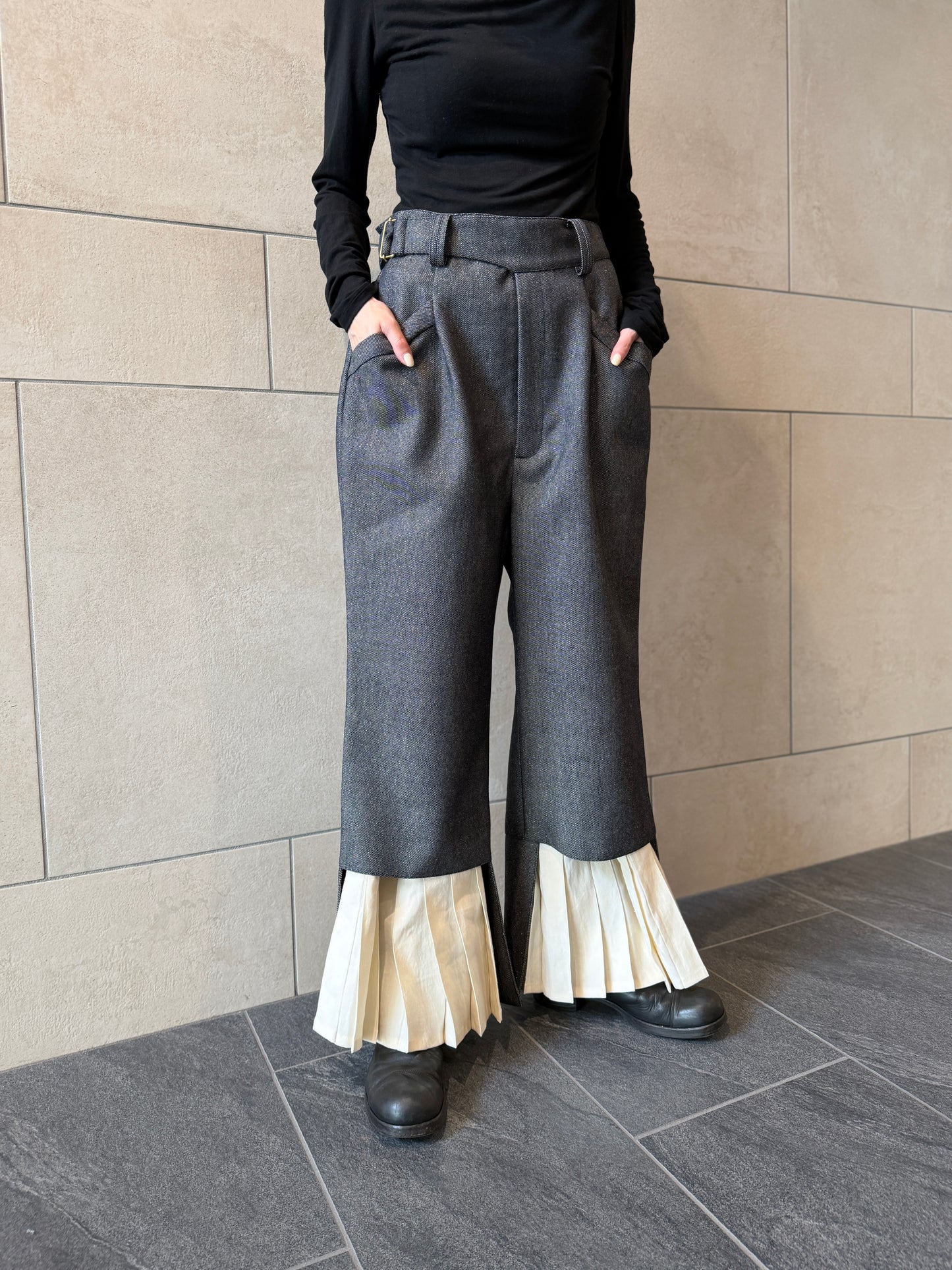 【Pre order】2way Pleated Hem Trousers / Navy