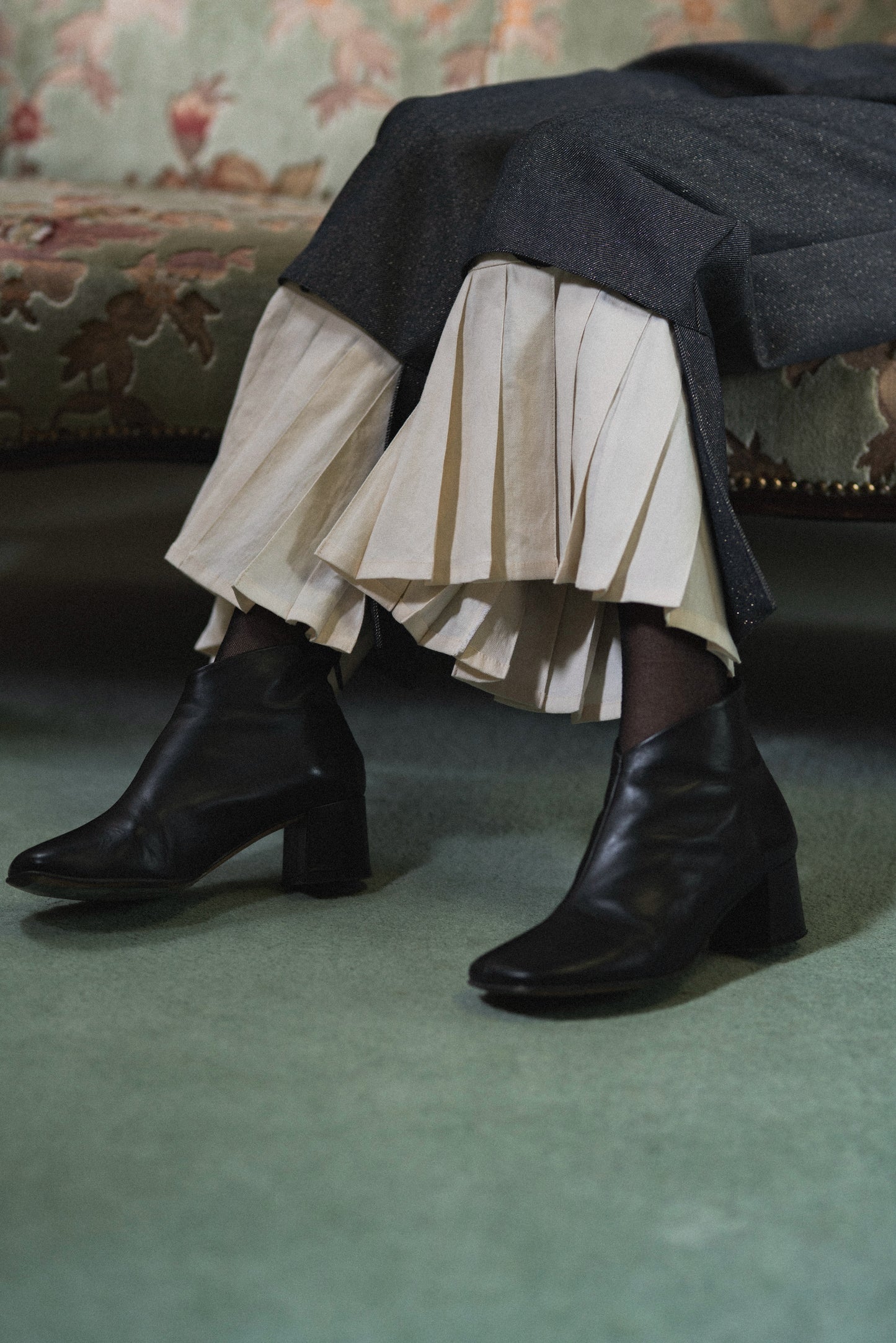 【Pre order】2way Pleated Hem Trousers / Navy